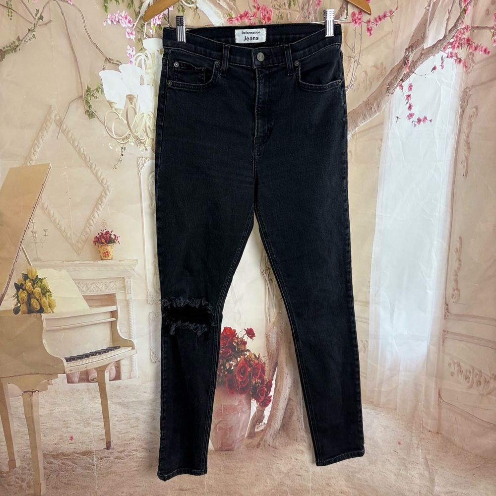 Reformation Faded destroyed High Rise skinny Jeans